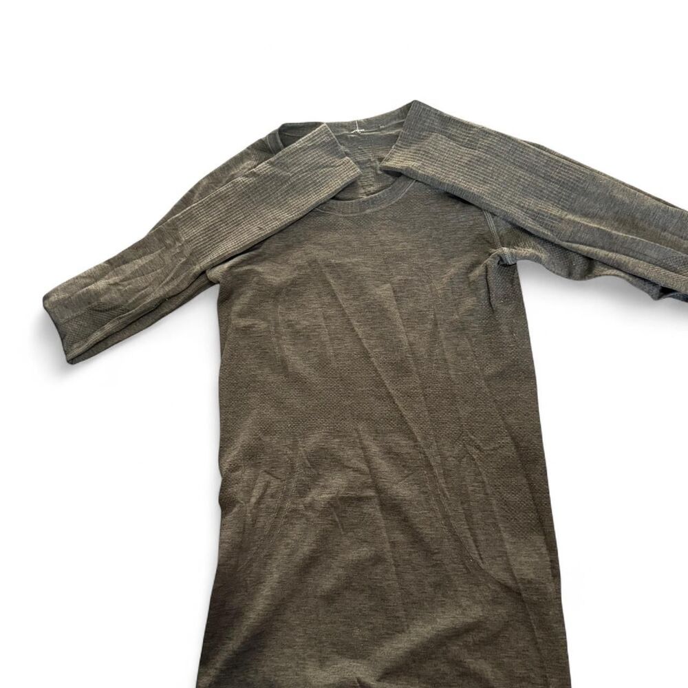 Lululemon Women's Shirt
